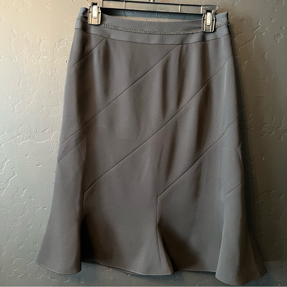 Casual Corner Annex Essentials Skirt. Excellent condition, built in liner Size:2